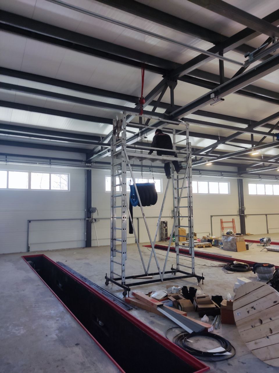 Фото монтаж установки удаления выхлопных газов грузовой 5