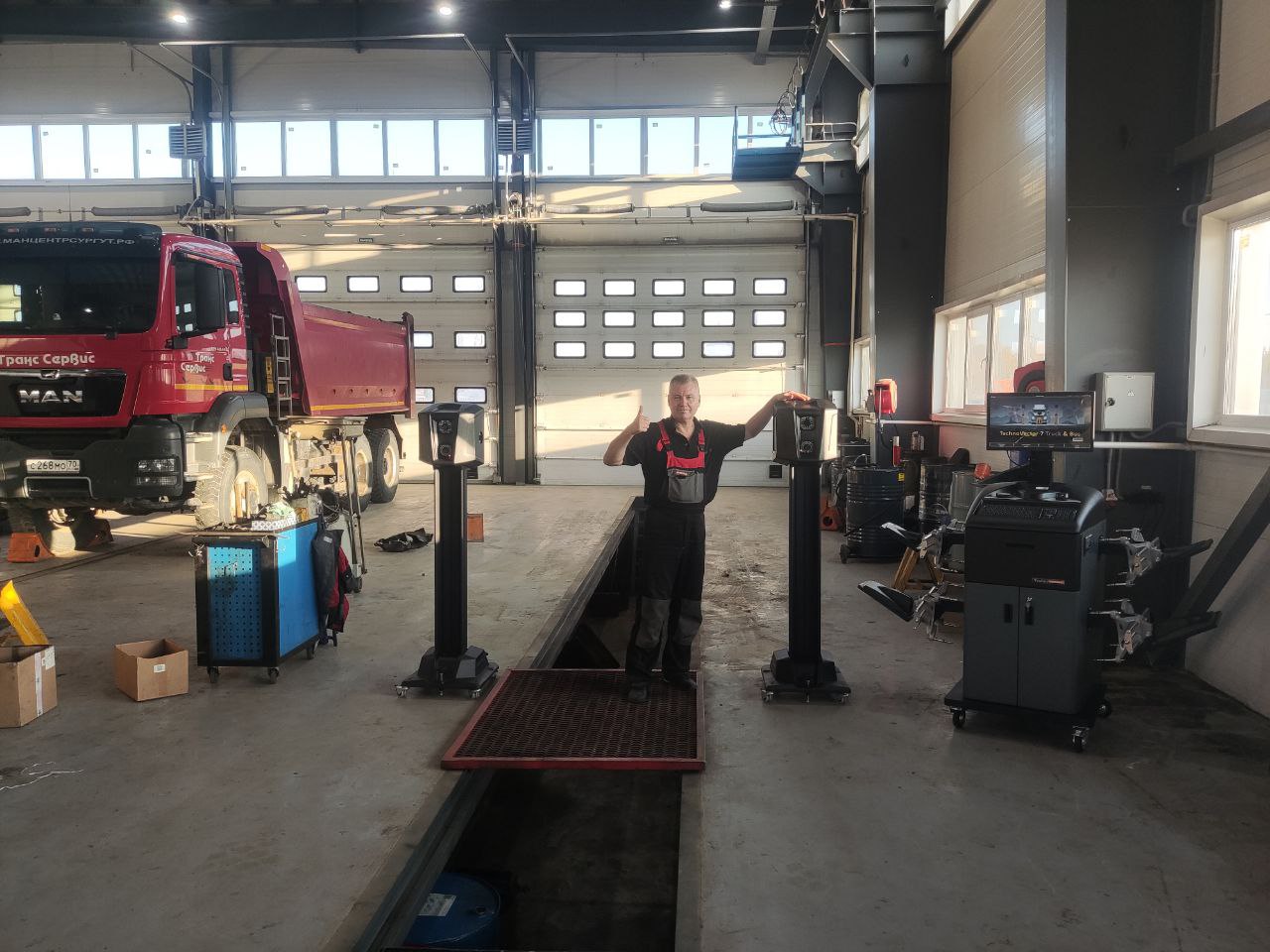 Фото подключение и настройка стенда сход развал ТЕХНОВЕКТОР 2