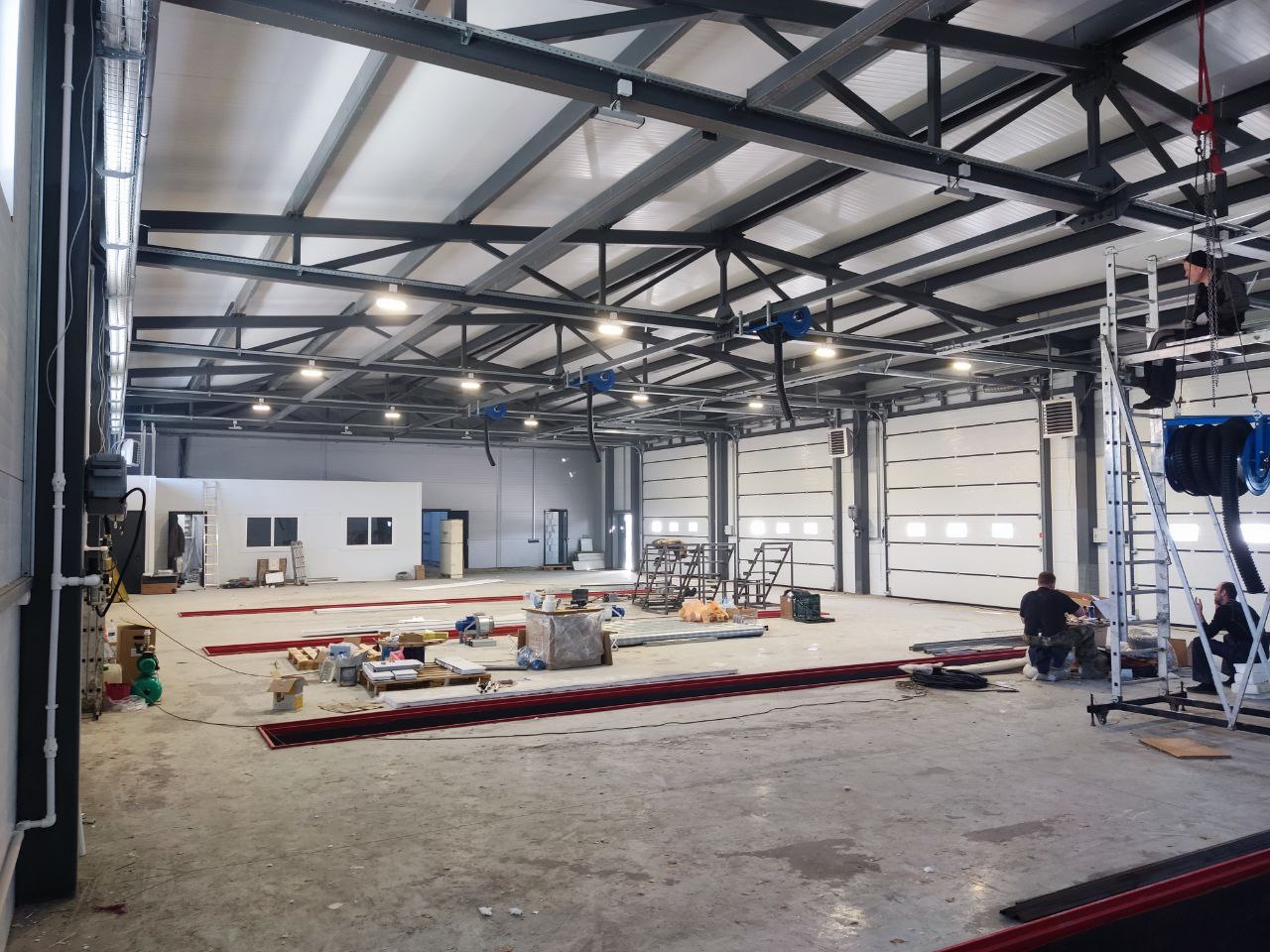 Фото монтаж установки удаления выхлопных газов грузовой 3