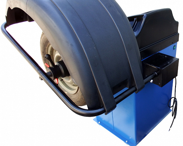 Балансировочный станок AE&T B-500 Балансировочный станок AE&T B-500