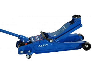 Домкрат подкатной низкий полупроф 2,5т AE&T T31103A Домкрат подкатной низкий полупроф 2,5т AE&T T31103A