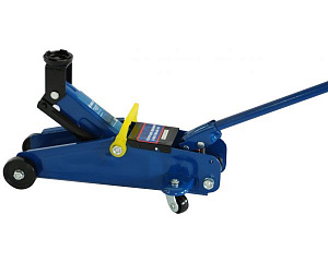 Домкрат подкатной 2т полупроф AE&T T32008A Домкрат подкатной 2т полупроф AE&T T32008A